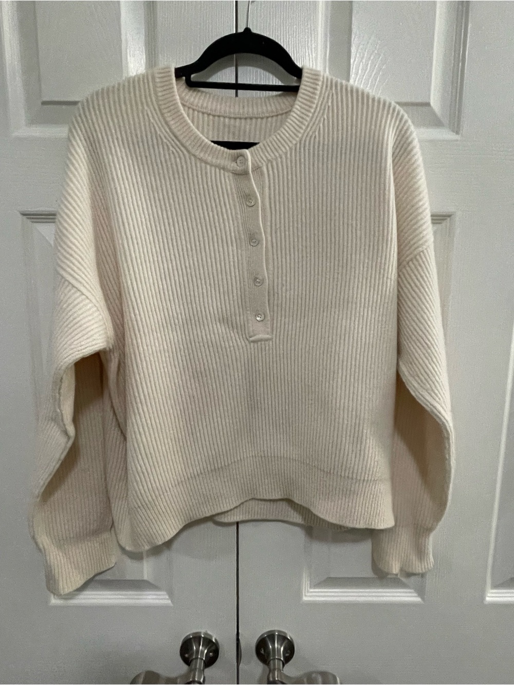 Cashmir Cream Ribbed Henley Pullover Sweater